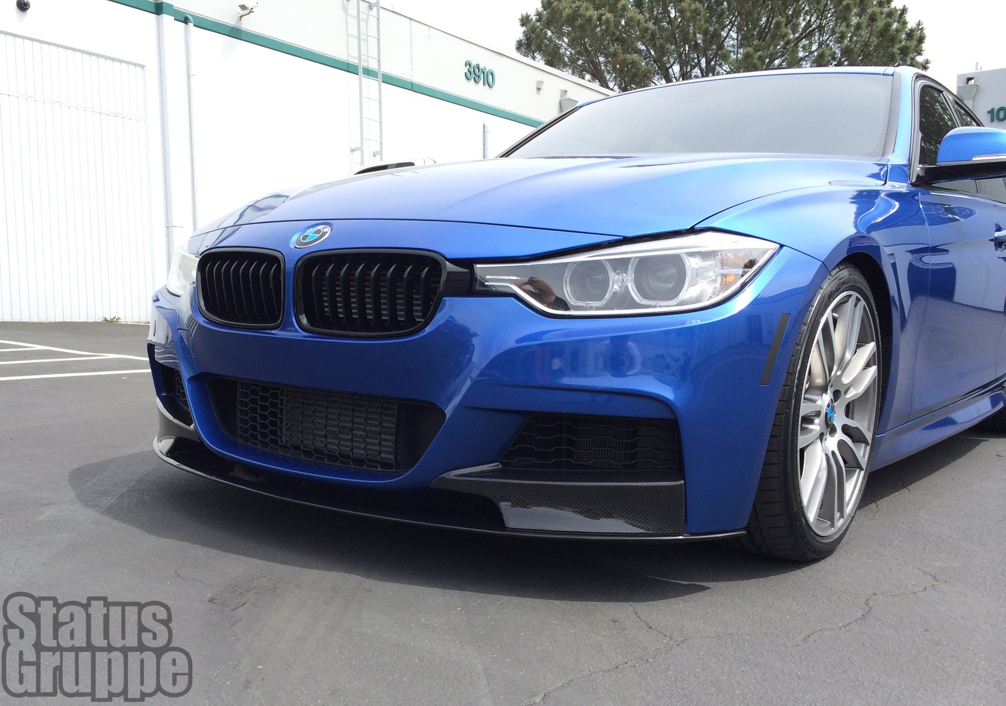 BMW F30 M-Sport Carbon fiber "M-Performance" Style Front Lip