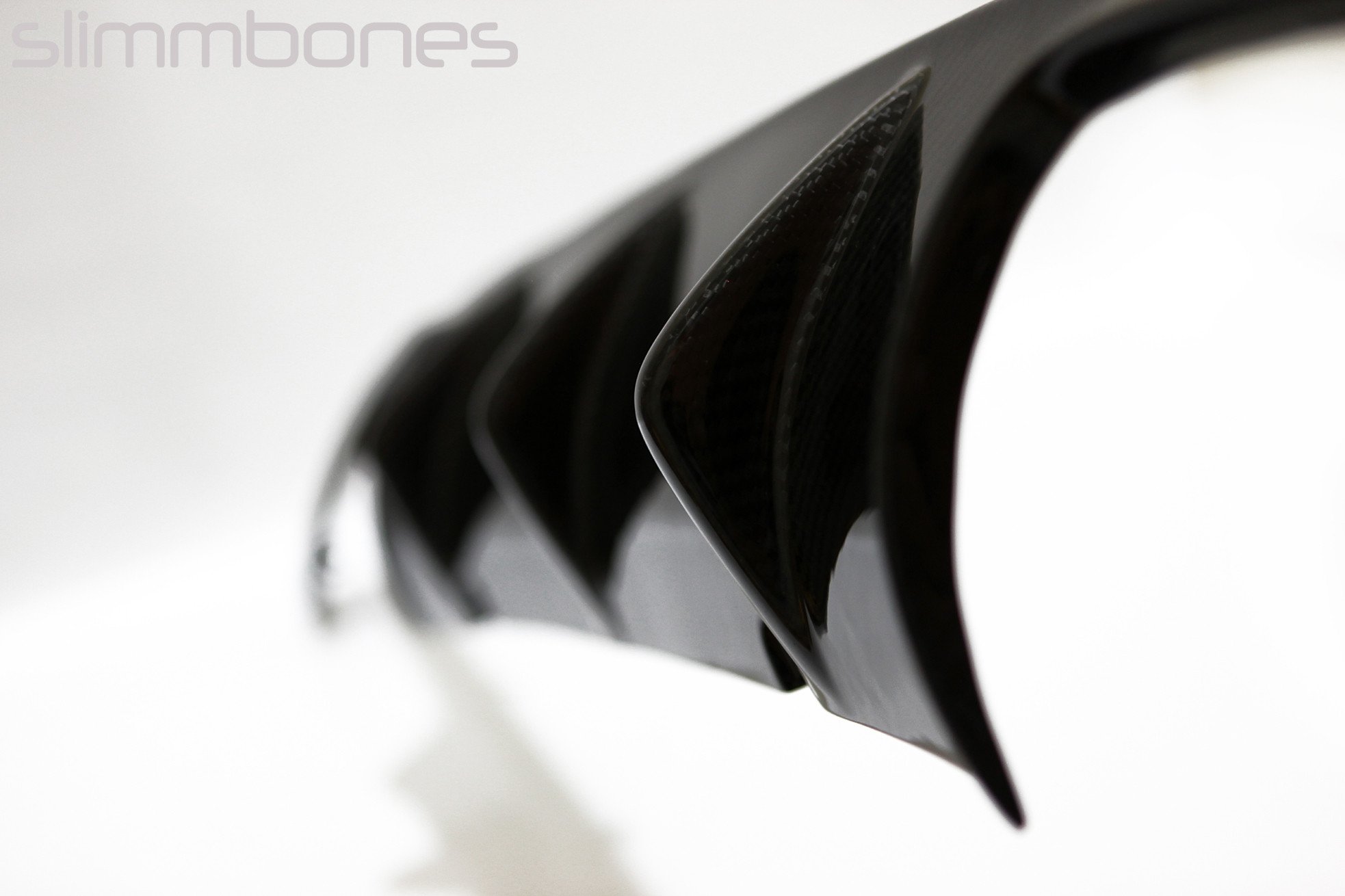 BMW E39 M5 97-03 "Finned" Rear Diffuser by Slimmbones